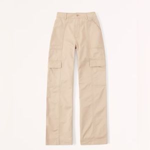 Abercrombie women’s relaxed utility pants in tan